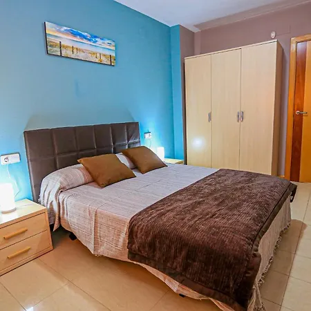 Paradis Atico - Only Families Apartment *