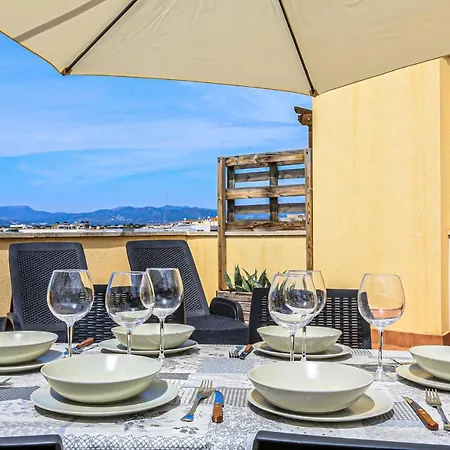 Paradis Atico - Only Families