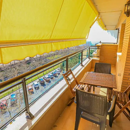 Paradis Atico - Only Families Apartment
